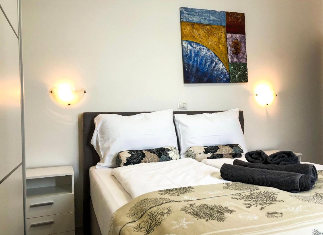 Seafront 2-Bedroom Apartment Nika - 拉巴克 外观 照片